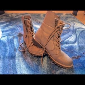 Cliffs by White MountainPembroke Hiker Boots 8.5